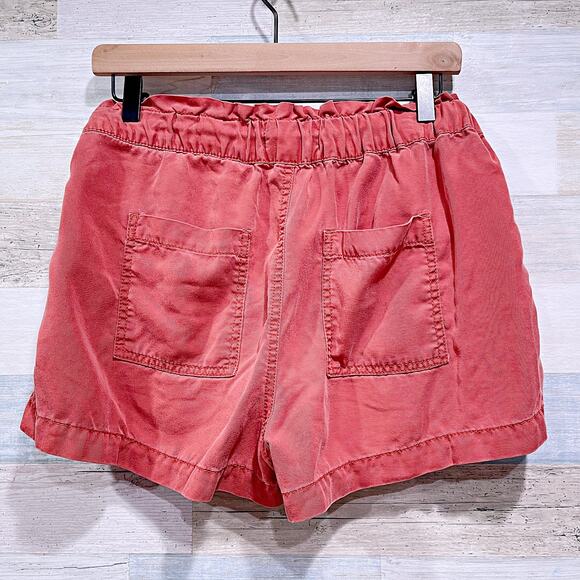 LOFT Pull On Soft Twill Shorts Red Paperbag High Rise Womens SP Small Petite - Picture 3 of 6